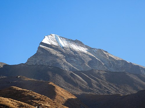 500px-Tharpu_Chuli_Peak